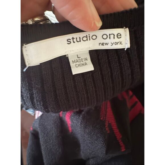 Studio One Womens Sweater Dress, size L, Black, White, and Burgundy - Picture 7 of 7